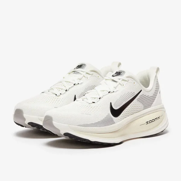 Nike Vomero 18 White