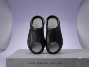 Redtape Sandal Black